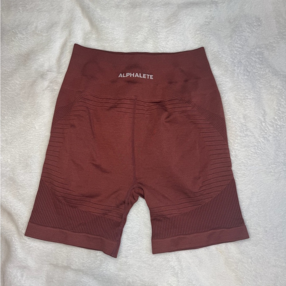 Alphalete Women's Rust Bike Shorts